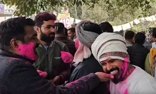 सुप्रीम कोर्ट ने नए UGC इक्विटी नियमों पर रोक लगाई, छात्र-जनता में खुशी