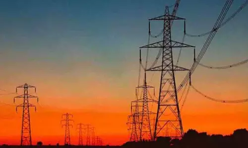DISCOMs ने सामान्य ट्रांसफर टाले, तेलंगाना में कर्मचारियों ने रिले हड़ताल स्थगित की