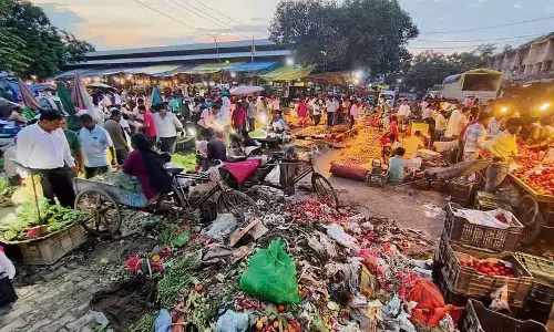 चंडीगढ़ के सेक्टर 26 से वेंडर्स को शिफ्ट करें: Marketing Board Secretary चंडीगढ़ के सेक्टर 26 से वेंडर्स को शिफ्ट करें: Marketing Board Secretary