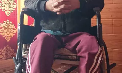 महीनों तक मदद न मिलने के बाद, Sahara योजना के लाभार्थी 3,000 रुपये की सहायता का इंतज़ार कर रहे महीनों तक मदद न मिलने के बाद, Sahara योजना के लाभार्थी 3,000 रुपये की सहायता का इंतज़ार कर रहे
