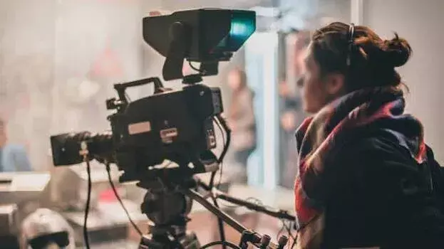 Films के लिए आकर्षक पैकेज; महिला निर्देशकों को फीचर फिल्में बनाने के लिए 7 करोड़ रुपये