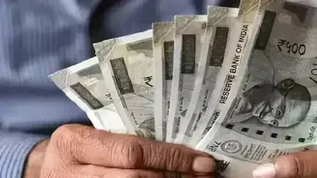 Government कर्मचारियों को मिलेगा फाइनेंशियल बूस्ट; जल्द ही पे रिवीजन कमीशन बनाया जाएगा Government कर्मचारियों को मिलेगा फाइनेंशियल बूस्ट; जल्द ही पे रिवीजन कमीशन बनाया जाएगा
