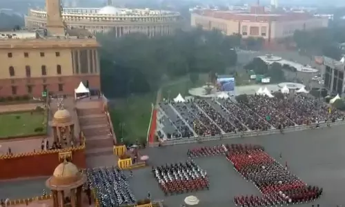 बीटिंग रिट्रीट समारोह के दौरान Vijay Chowk भारतीय धुनों से गूंज उठा