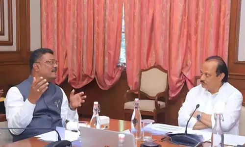 मंत्री प्रताप सरनाईक ने Ajit पवार को भावभीनी श्रद्धांजलि दी