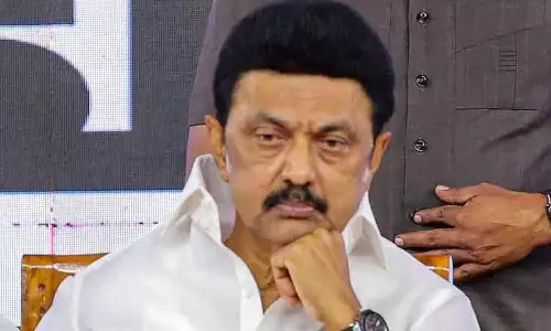UGC रेगुलेशन 2026: Stalin का समर्थन, सुप्रीम कोर्ट ने लगाई रोक UGC रेगुलेशन 2026: Stalin का समर्थन, सुप्रीम कोर्ट ने लगाई रोक