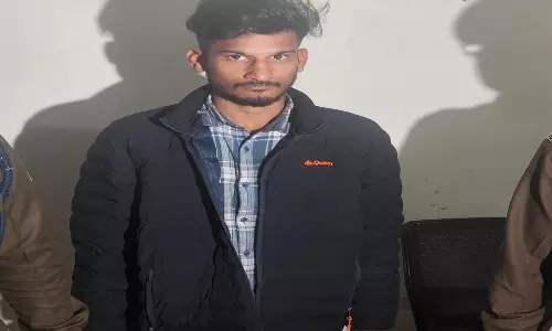 Raipur Breaking: आवासीय कॉलोनियों में चोरी करने वाला आदतन चोर गिरफ्तार