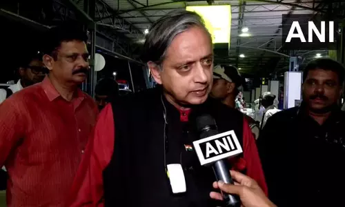 केरल को यूनियन बजट में अधिक आवंटन की उम्मीद, शशि थरूर ने जताई चिंता केरल को यूनियन बजट में अधिक आवंटन की उम्मीद, शशि थरूर ने जताई चिंता