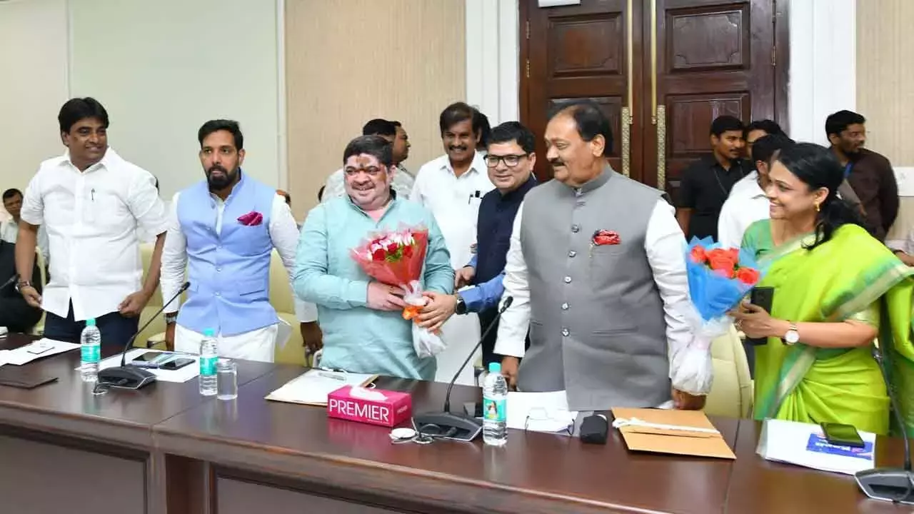 Officials ने रमज़ान के लिए बड़े पैमाने पर नागरिक इंतज़ाम को अंतिम रूप दिया Officials ने रमज़ान के लिए बड़े पैमाने पर नागरिक इंतज़ाम को अंतिम रूप दिया