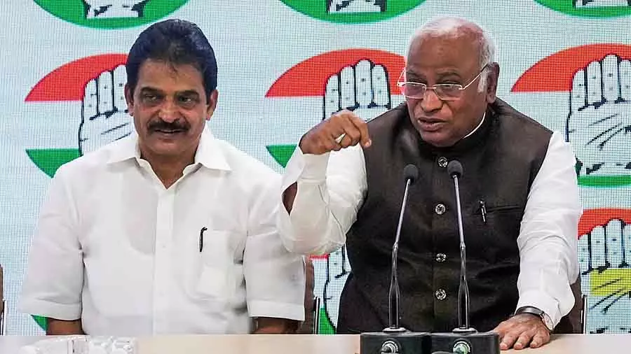 Delhi : कांग्रेस राज्यों में अपनी चुनाव समितियों का आधार बढ़ाएगी Delhi : कांग्रेस राज्यों में अपनी चुनाव समितियों का आधार बढ़ाएगी