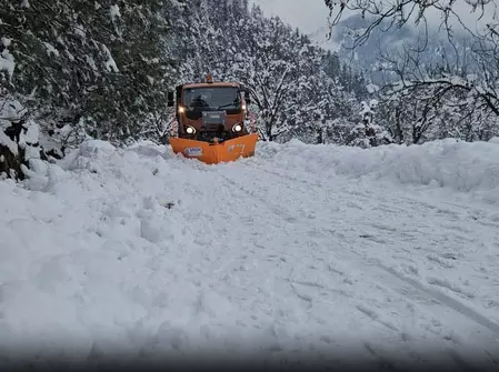 जम्मू-कश्मीर: 31 जनवरी तक बर्फबारी के आसार, 1 फरवरी से हो सकती है बारिश जम्मू-कश्मीर: 31 जनवरी तक बर्फबारी के आसार, 1 फरवरी से हो सकती है बारिश