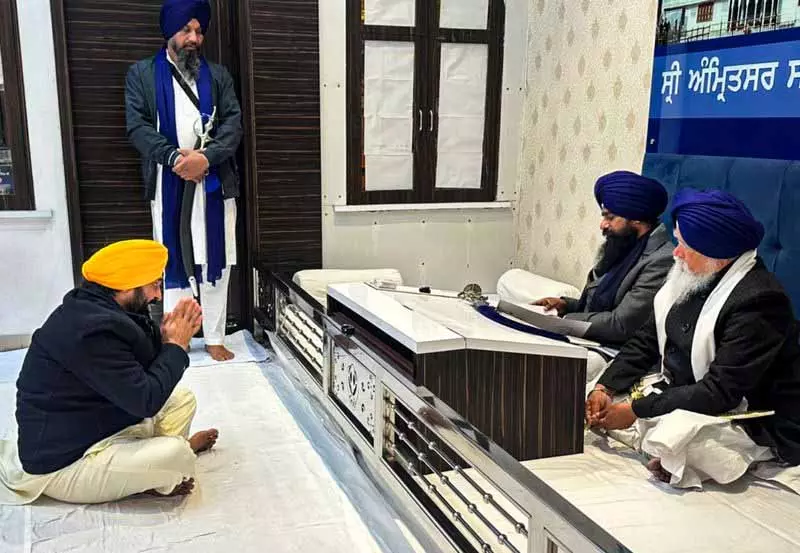 जत्थेदार गर्गज ने अभी तक SGPC के खिलाफ भगवंत मान की शिकायत पर फैसला नहीं लिया है जत्थेदार गर्गज ने अभी तक SGPC के खिलाफ भगवंत मान की शिकायत पर फैसला नहीं लिया है