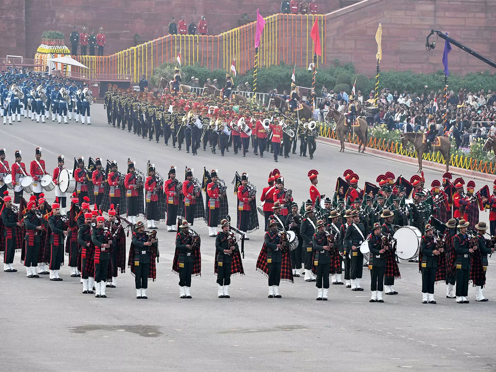 Vijay Chowk पर आज बीटिंग रिट्रीट समारोह आयोजित Vijay Chowk पर आज बीटिंग रिट्रीट समारोह आयोजित