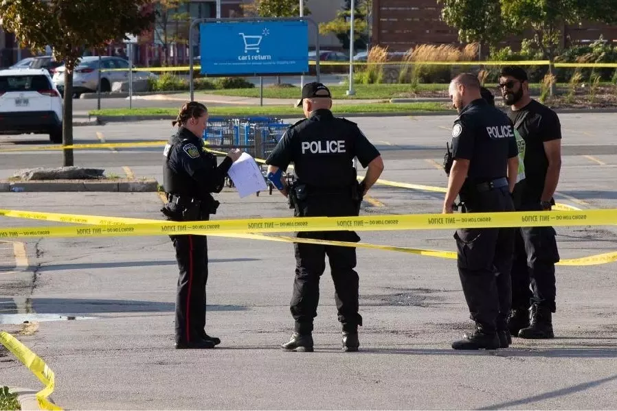 Canada: भारतीय मूल के व्यक्ति की गोली मारकर हत्या के मामले में गैंगवार का शक Canada: भारतीय मूल के व्यक्ति की गोली मारकर हत्या के मामले में गैंगवार का शक