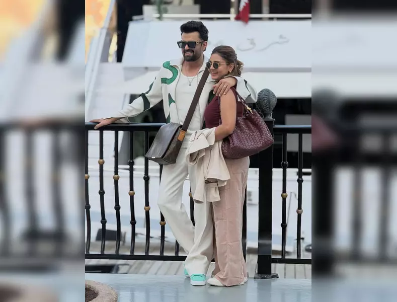 शादी की 19वीं सालगिरह, पत्नी संयुक्ता पर मनीष पॉल ने लुटाया प्यार शादी की 19वीं सालगिरह, पत्नी संयुक्ता पर मनीष पॉल ने लुटाया प्यार