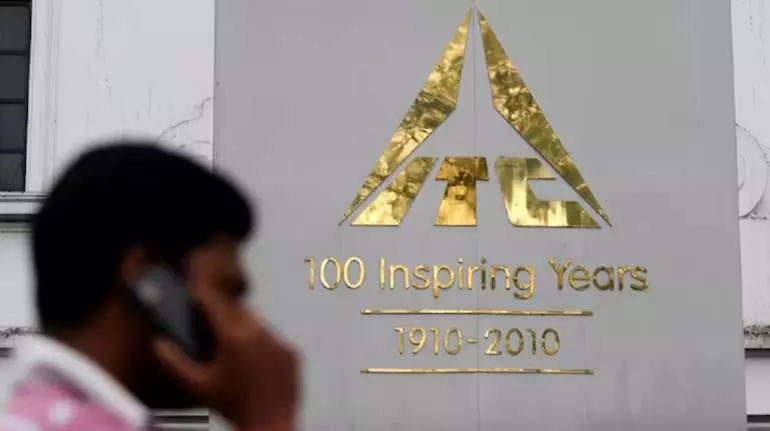 ITC लिमिटेड का नेट प्रॉफिट 6% बढ़कर 5,088 करोड़ रुपये हुआ, अंतरिम डिविडेंड की घोषणा की गई ITC लिमिटेड का नेट प्रॉफिट 6% बढ़कर 5,088 करोड़ रुपये हुआ, अंतरिम डिविडेंड की घोषणा की गई