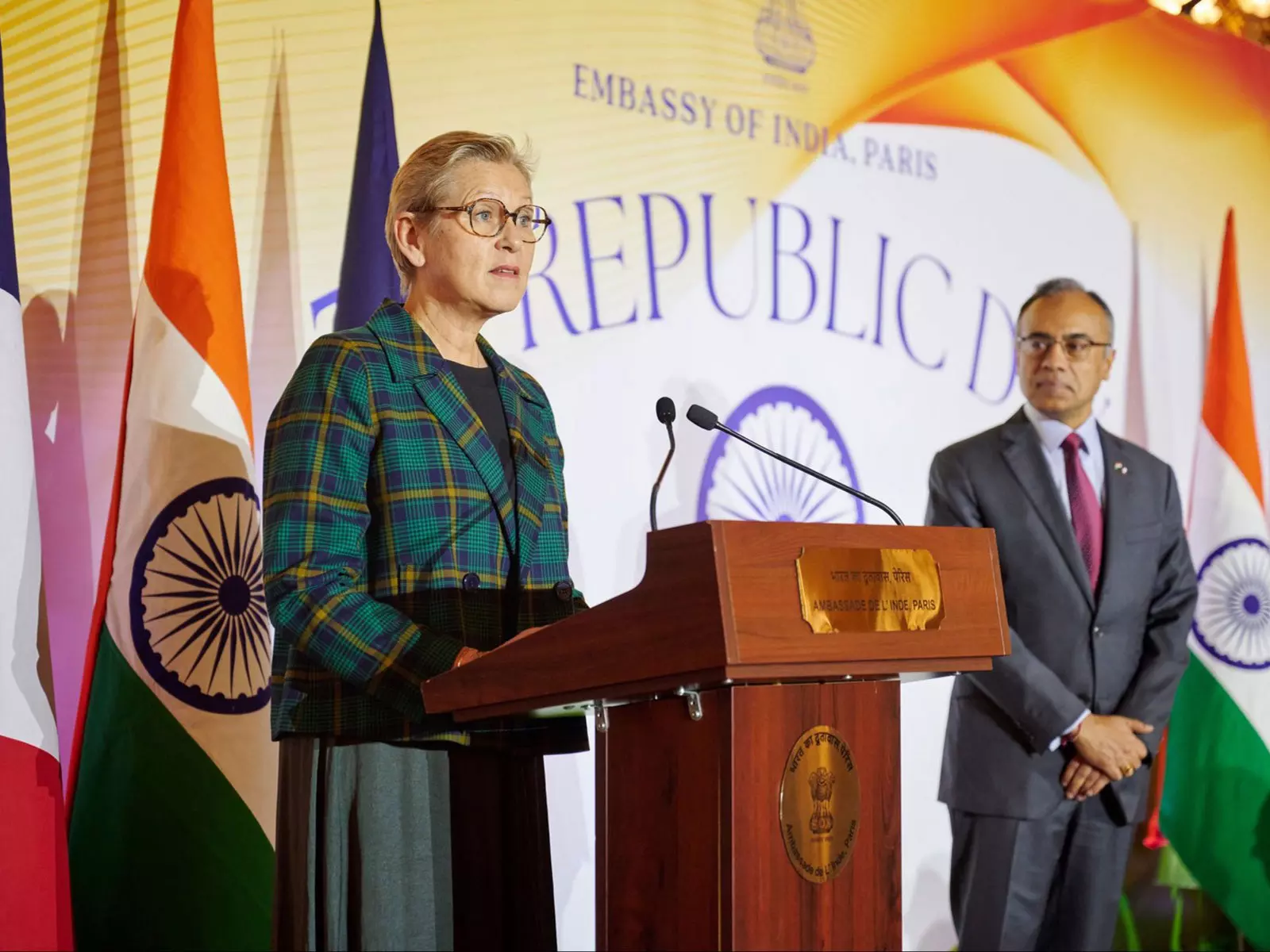French मंत्री भारतीय दूतावास में गणतंत्र दिवस समारोह में हुए शामिल French मंत्री भारतीय दूतावास में गणतंत्र दिवस समारोह में हुए शामिल