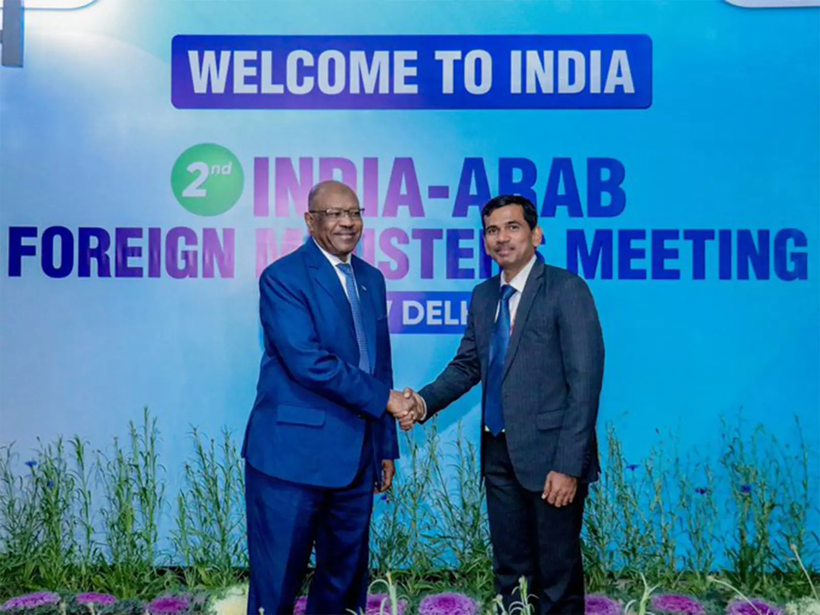 India-अरब सम्मेलन में सूडान के विदेश मंत्री का स्वागत India-अरब सम्मेलन में सूडान के विदेश मंत्री का स्वागत
