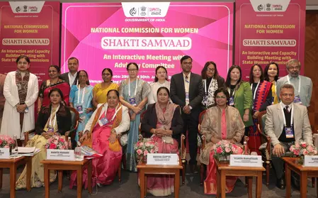 दिल्ली: राष्ट्रीय महिला आयोग ने किया शक्ति संवाद का आयोजन, सफरनामा का विमोचन दिल्ली: राष्ट्रीय महिला आयोग ने किया शक्ति संवाद का आयोजन, सफरनामा का विमोचन