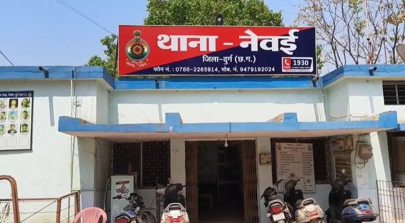 नाबालिग से गैंगरेप, आरोपी दो नाबालिग गिरफ्तार नाबालिग से गैंगरेप, आरोपी दो नाबालिग गिरफ्तार