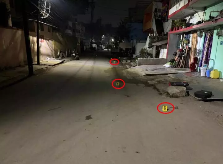 रायपुर में कमिश्नरी लागू होने के बाद दूसरी हत्या, देखें VIDEO... रायपुर में कमिश्नरी लागू होने के बाद दूसरी हत्या, देखें VIDEO...