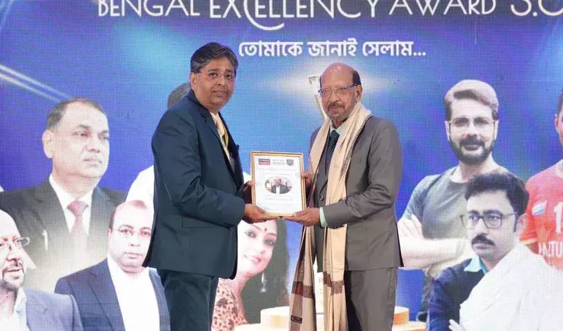 Shabbir Ali को कोलकाता में बंगाल एक्सीलेंसी अवॉर्ड से सम्मानित किया गया