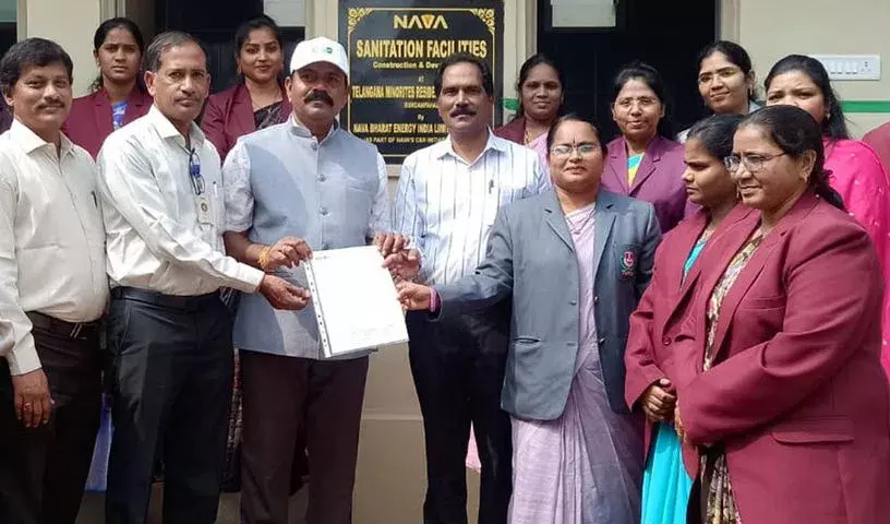 नव भारत एनर्जी लिमिटेड ने Burgampahad में अल्पसंख्यक गुरुकुल में वॉशरूम बनाए नव भारत एनर्जी लिमिटेड ने Burgampahad में अल्पसंख्यक गुरुकुल में वॉशरूम बनाए