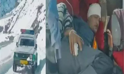 Kullu: पट्टन घाटी में जान जोखिम में डाल स्वास्थ्य कर्मियों ने पेश की मानवता की मिसाल