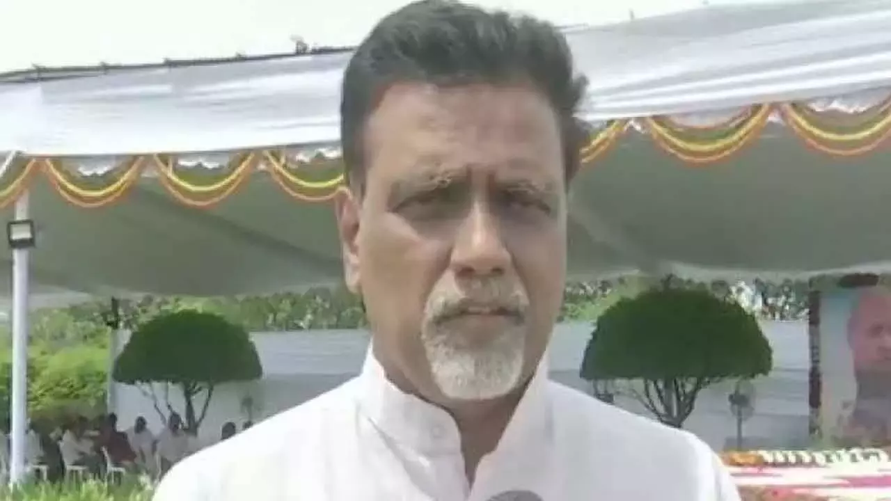बीजेपी ने खैराताबाद विधायक के दल-बदल ड्रामे को लेकर कांग्रेस और BRS पर निशाना साधा