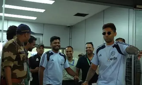 चेता को डिस्टर्ब मत करो, सूर्यकुमार यादव ने तिरुवनंतपुरम एयरपोर्ट पर संजू सैमसन के साथ की मस्ती