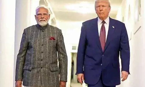 अमेरिकी विदेश विभाग ने भारतीय नेताओं के तोहफ़ों की लिस्ट जारी की अमेरिकी विदेश विभाग ने भारतीय नेताओं के तोहफ़ों की लिस्ट जारी की