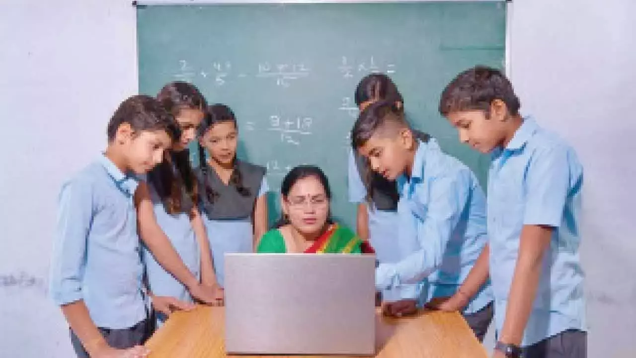 Andhra: सर्वे में बच्चों में बढ़ती डिजिटल लत का पता चला है Andhra: सर्वे में बच्चों में बढ़ती डिजिटल लत का पता चला है