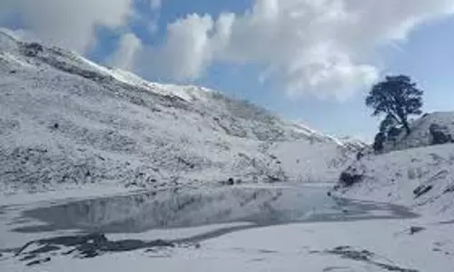 Nainital:  बारिश-बर्फबारी के बाद ठंड बढ़ी, रहें सावधान