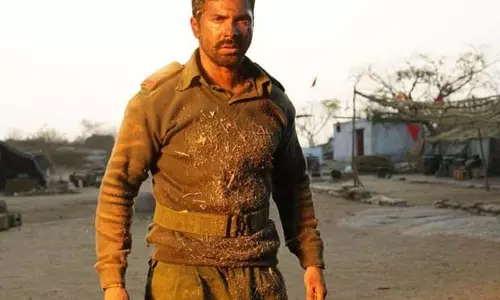 वरुण धवन ने Border 2 की शूटिंग के दौरान लगी दर्दनाक चोट का खुलासा किया वरुण धवन ने Border 2 की शूटिंग के दौरान लगी दर्दनाक चोट का खुलासा किया