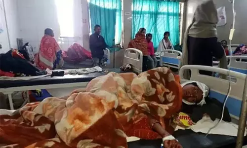 शख्स ने घरेलू विवाद में चाकू से वार कर ससुर की जान ली, हमले में पत्नी और साली भी जख्मी शख्स ने घरेलू विवाद में चाकू से वार कर ससुर की जान ली, हमले में पत्नी और साली भी जख्मी