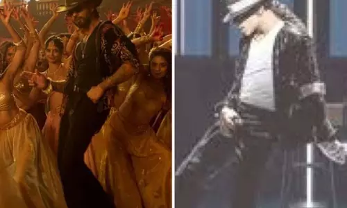 शाहिद कपूर ने O’Romeo के आशिकों की कॉलोनी में माइकल जैक्सन को कॉपी किया शाहिद कपूर ने O’Romeo के आशिकों की कॉलोनी में माइकल जैक्सन को कॉपी किया