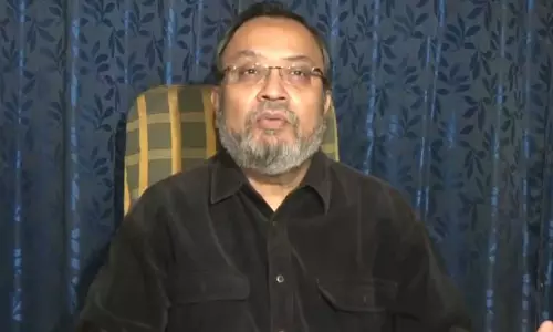 जहां BSF ने बाड़ लगा रखी है, वहां से लोग अभी भी सीमा पार क्यों कर रहे हैं?: TMC नेता कुणाल घोष जहां BSF ने बाड़ लगा रखी है, वहां से लोग अभी भी सीमा पार क्यों कर रहे हैं?: TMC नेता कुणाल घोष