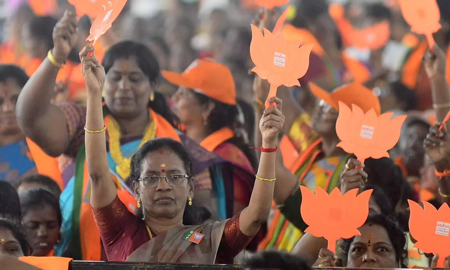 political माहौल गरमाया, मतदाताओं की सोच में बदलाव आ रहा political माहौल गरमाया, मतदाताओं की सोच में बदलाव आ रहा
