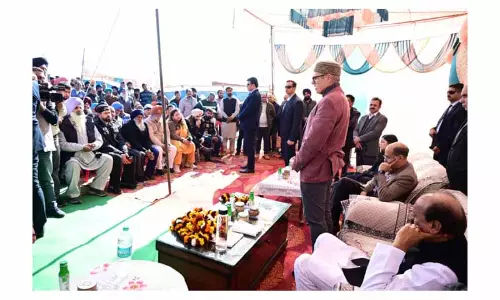 CM ने सांबा में 10 MVA रिसीविंग स्टेशन का शिलान्यास किया, ठंडी खुई में बस टर्मिनल का उद्घाटन