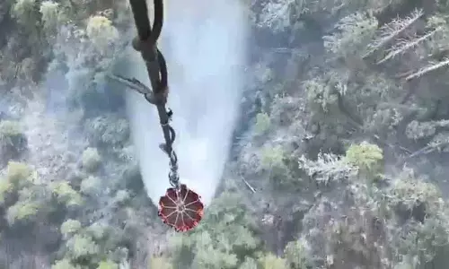 IAF ने अरुणाचल की लोहित घाटी में 9500 फीट की ऊंचाई पर हिमालय के जंगल में लगी आग से लड़ाई लड़ी