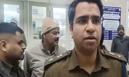 Jamshedpur के एक व्यापारी के बेटे को पुलिस ने अपहरणकर्ताओं से बचाया, मुठभेड़ में तीन बदमाश घायल Jamshedpur के एक व्यापारी के बेटे को पुलिस ने अपहरणकर्ताओं से बचाया, मुठभेड़ में तीन बदमाश घायल