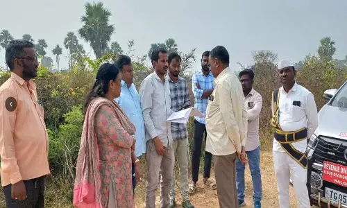 RDO ने कट्टंगुर मंडल में गोदामों के निर्माण के लिए साइट का निरीक्षण किया RDO ने कट्टंगुर मंडल में गोदामों के निर्माण के लिए साइट का निरीक्षण किया
