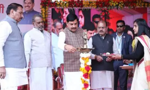 मध्य प्रदेश के CM यादव ने भोपाल में फूलों की प्रदर्शनी का उद्घाटन किया