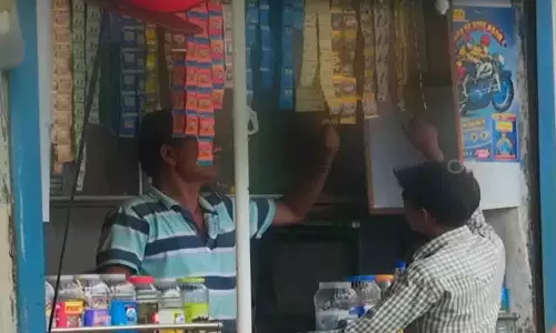 Odisha में पान मसाला पर बैन नहीं लगेगा, स्वास्थ्य विभाग ने साफ किया Odisha में पान मसाला पर बैन नहीं लगेगा, स्वास्थ्य विभाग ने साफ किया