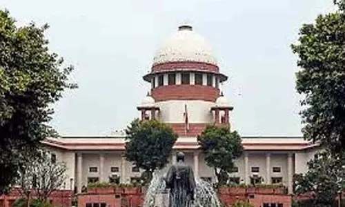 Supreme Court: मासिक धर्म स्वच्छता एक मौलिक अधिकार है Supreme Court: मासिक धर्म स्वच्छता एक मौलिक अधिकार है