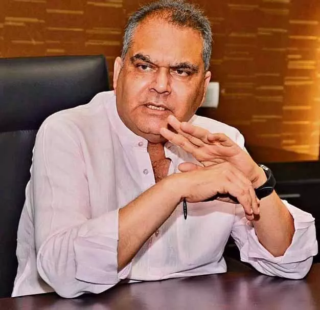 सांस लेने में दिक्कत के बाद Punjab के मंत्री संजीव अरोड़ा को अस्पताल में भर्ती कराया गया सांस लेने में दिक्कत के बाद Punjab के मंत्री संजीव अरोड़ा को अस्पताल में भर्ती कराया गया