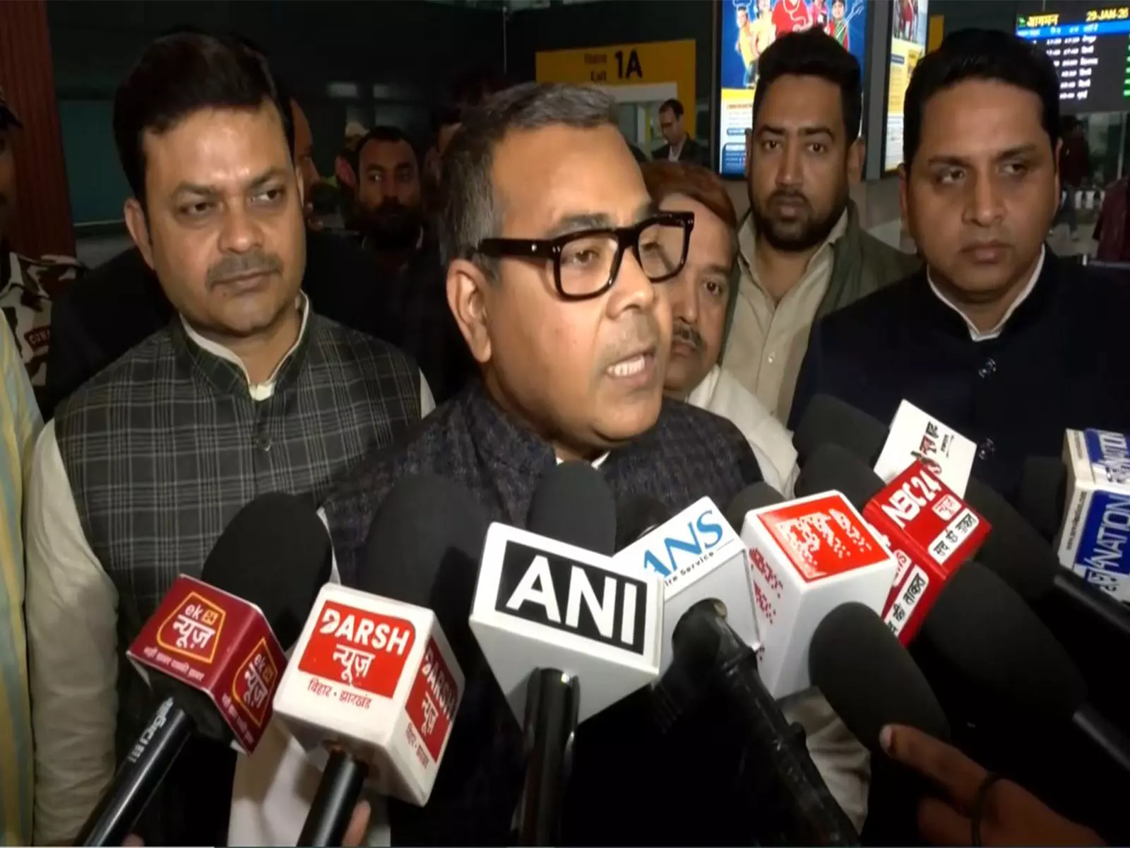 LJP नेता अरुण भारती ने जमीन के बदले नौकरी घोटाले पर यह बात कही LJP नेता अरुण भारती ने जमीन के बदले नौकरी घोटाले पर यह बात कही