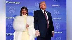 Nicki Minaj का ऐलान: मैं डोनाल्ड ट्रंप की नंबर वन फैन हूँ। Nicki Minaj का ऐलान: मैं डोनाल्ड ट्रंप की नंबर वन फैन हूँ।