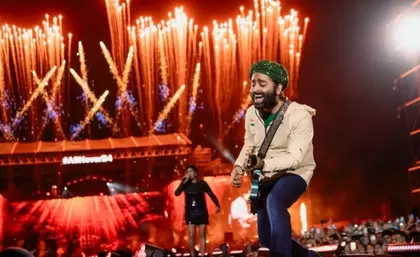 Vishal भारद्वाज ने अरिजीत सिंह से संन्यास वापस लेने की अपील की Vishal भारद्वाज ने अरिजीत सिंह से संन्यास वापस लेने की अपील की