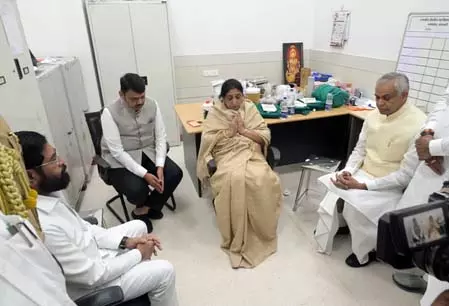 महाराष्ट्र : एनसीपी की शनिवार को विधायक दल की बैठक, सुनेत्रा को बड़ी जिम्मेदारी मिलना तय महाराष्ट्र : एनसीपी की शनिवार को विधायक दल की बैठक, सुनेत्रा को बड़ी जिम्मेदारी मिलना तय