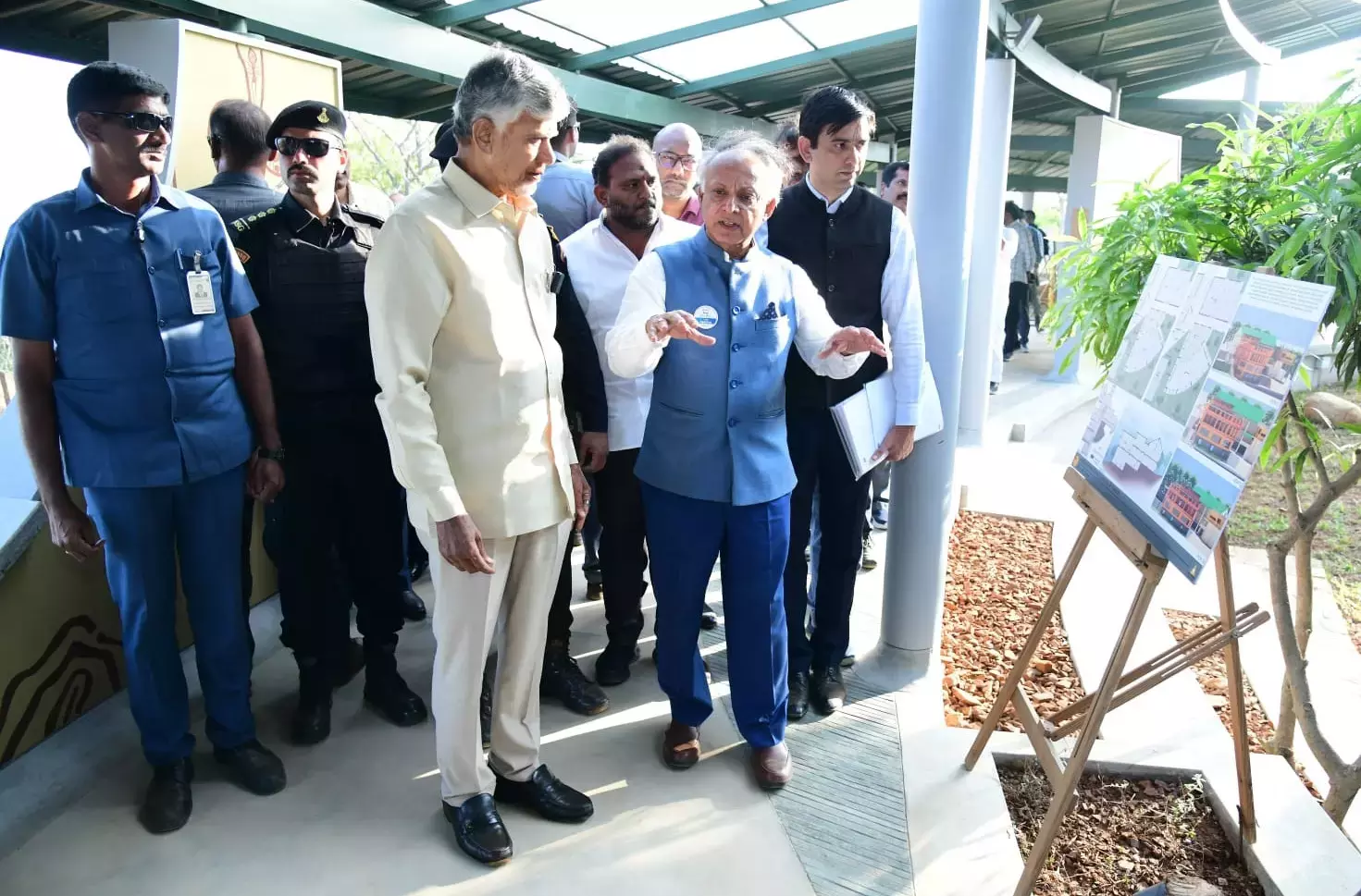 CM ने कुप्पम को नए विचारों, प्रौद्योगिकियों के लिए प्रयोगशाला कहा CM ने कुप्पम को नए विचारों, प्रौद्योगिकियों के लिए प्रयोगशाला कहा